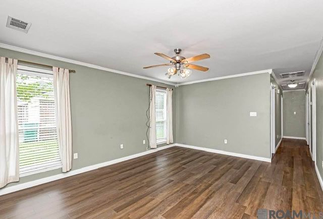 36205 Lynchburg Dr, Denham Springs, LA 70706