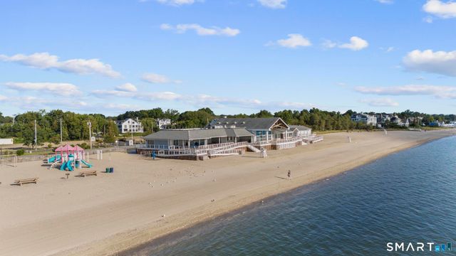 261 Millard Street 5B, Fairfield, CT 06824