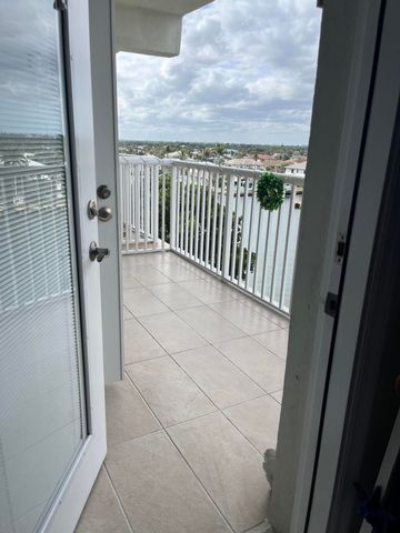 629 SE 19th Avenue 703, Deerfield Beach, FL 33441