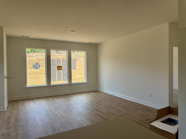 5417 Napa Valley Dr, Smyrna, TN 37167