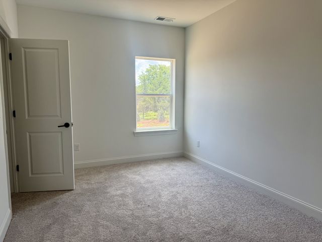 5417 Napa Valley Dr, Smyrna, TN 37167