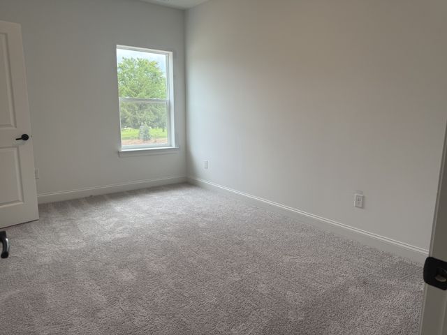5417 Napa Valley Dr, Smyrna, TN 37167