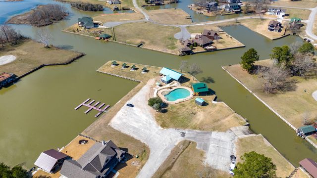 22 Hillsborough Drive, Huntsville, TX 77340