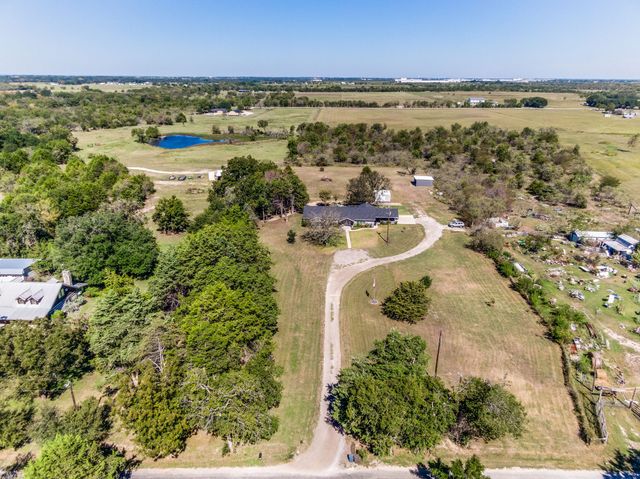205 Newman Road, Ennis, TX 75119
