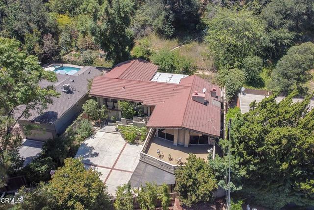 579 Laguna Road, Pasadena, CA 91105