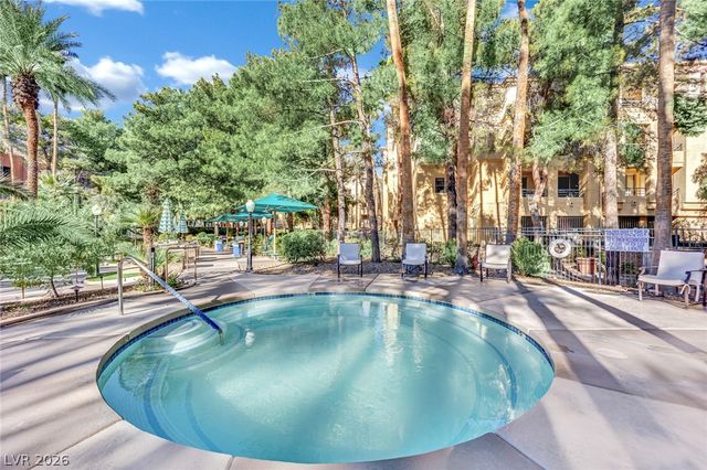 220 East Flamingo Road 117, Las Vegas, NV 89169