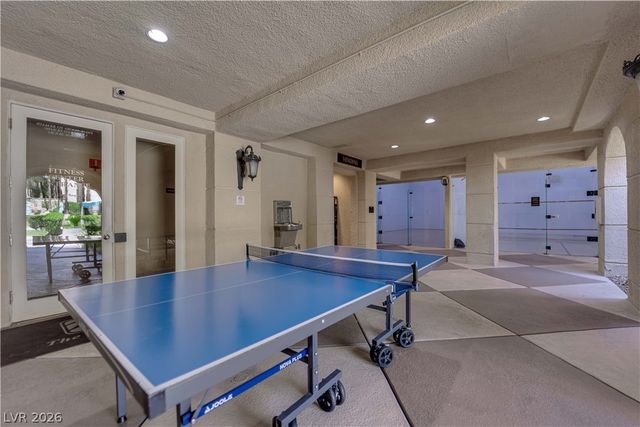 220 East Flamingo Road 117, Las Vegas, NV 89169