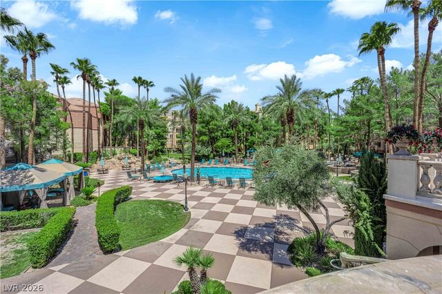 220 East Flamingo Road 117, Las Vegas, NV 89169