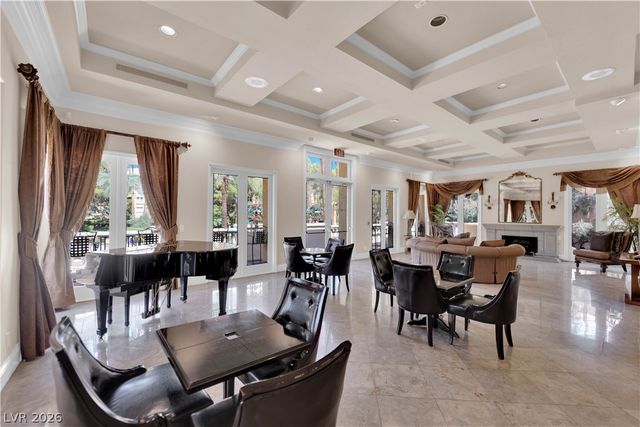 220 East Flamingo Road 117, Las Vegas, NV 89169