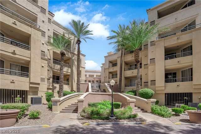 220 East Flamingo Road 117, Las Vegas, NV 89169