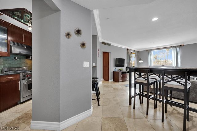 220 East Flamingo Road 117, Las Vegas, NV 89169