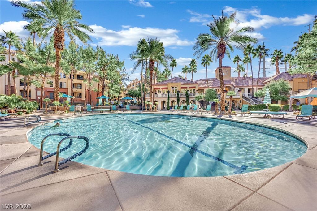 220 East Flamingo Road 117, Las Vegas, NV 89169