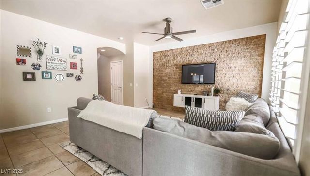 5555 Alden Bend Drive, Las Vegas, NV 89135