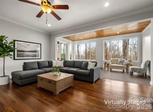 69 Old Hickory Trail, Hendersonville, NC 28739
