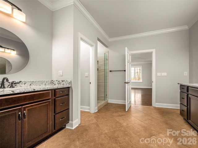 69 Old Hickory Trail, Hendersonville, NC 28739