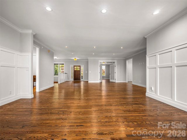 69 Old Hickory Trail, Hendersonville, NC 28739