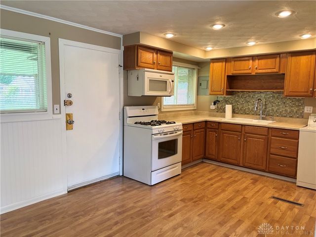 4470 Mahler Drive, Huber Heights, OH 45424