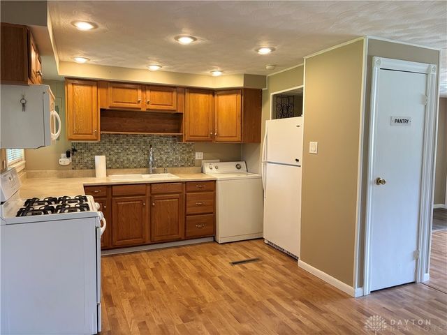 4470 Mahler Drive, Huber Heights, OH 45424