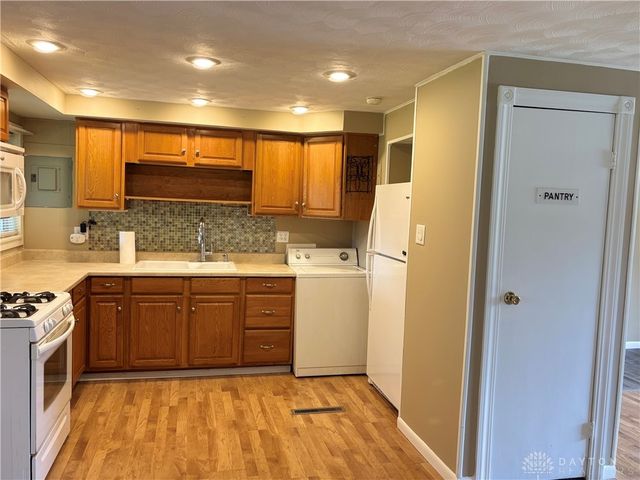 4470 Mahler Drive, Huber Heights, OH 45424