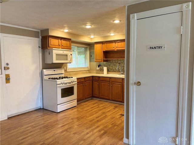 4470 Mahler Drive, Huber Heights, OH 45424