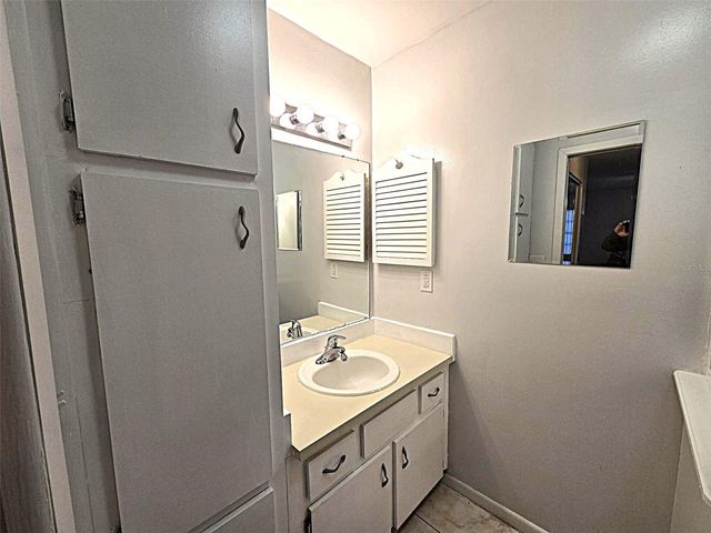 2009 CEDAR RUN DRIVE, Plant City, FL 33563