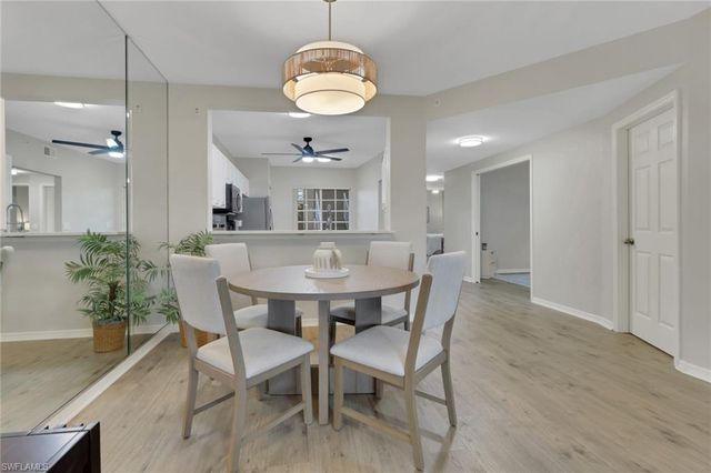 9035 Michael CIR # 5, Naples, FL 34113