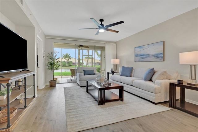 9035 Michael CIR # 5, Naples, FL 34113