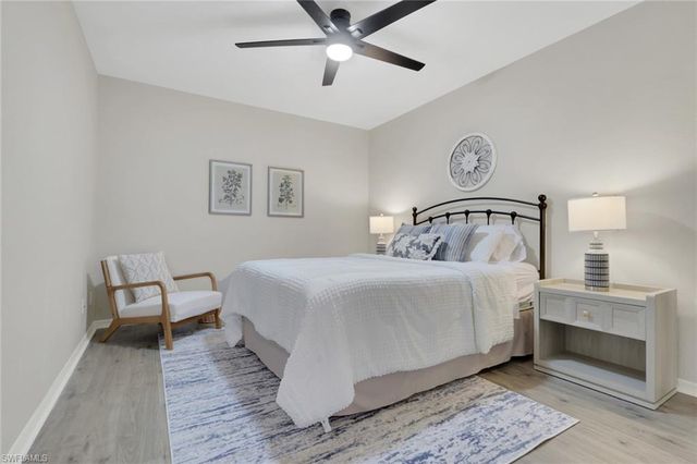 9035 Michael CIR # 5, Naples, FL 34113