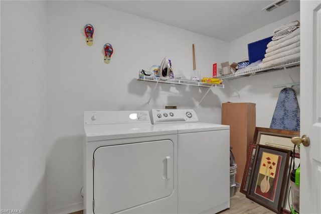 9035 Michael CIR # 5, Naples, FL 34113