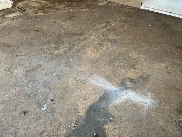 1032 MARINA HEIGHTS Rd, Brookings, OR 97415