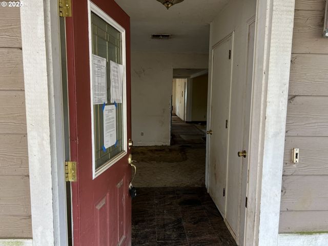 1032 MARINA HEIGHTS Rd, Brookings, OR 97415