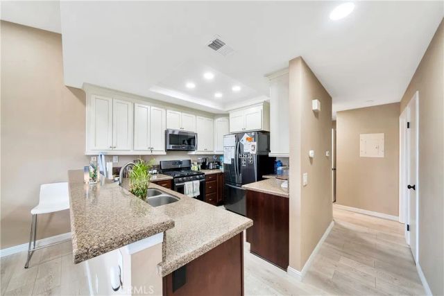 31 Santa Agatha, Rancho Santa Margarita, CA 92688