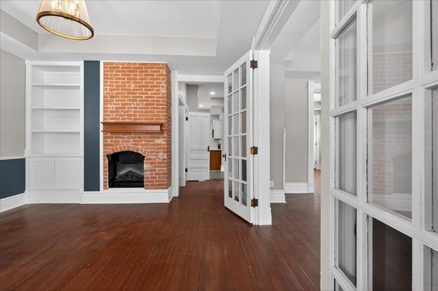 337 Almond Street, Waterloo, IA 50703