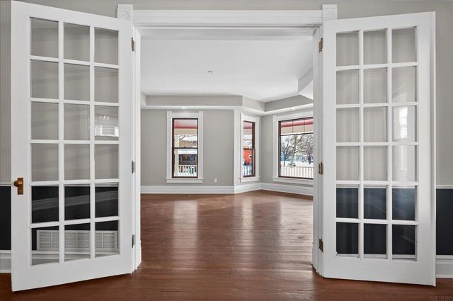 337 Almond Street, Waterloo, IA 50703