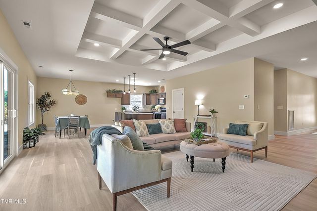 462 Middays Rest, Jonesborough, TN 37659