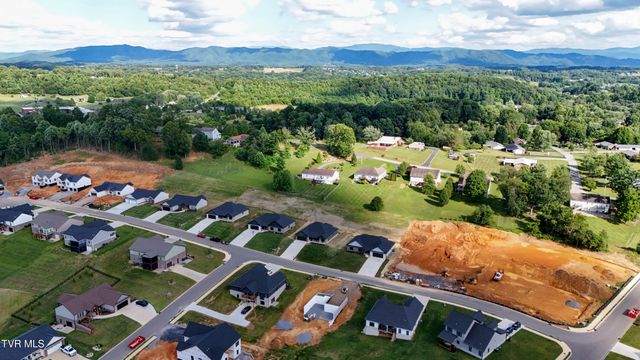 462 Middays Rest, Jonesborough, TN 37659