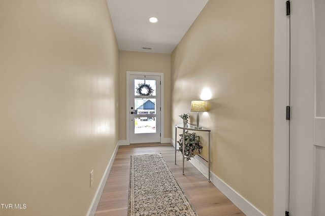 462 Middays Rest, Jonesborough, TN 37659