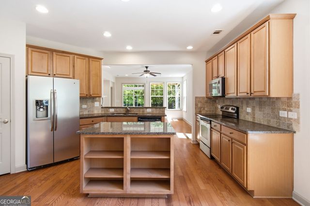 3192 Willow Creek Drive SW, Gainesville, GA 30504