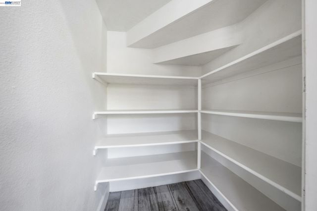 6031 Hedgecrest Cir, San Ramon, CA 94582