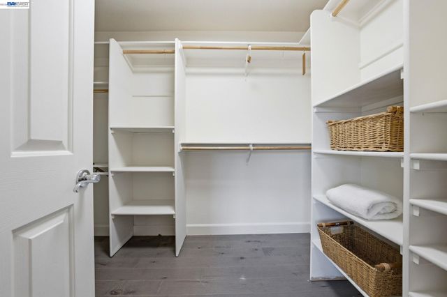 6031 Hedgecrest Cir, San Ramon, CA 94582