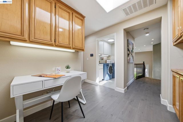 6031 Hedgecrest Cir, San Ramon, CA 94582