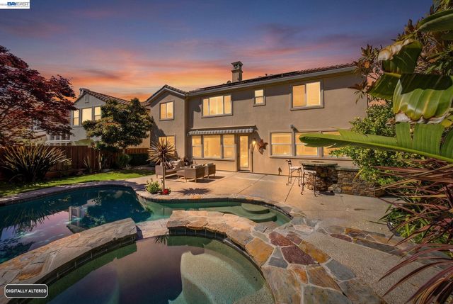 6031 Hedgecrest Cir, San Ramon, CA 94582