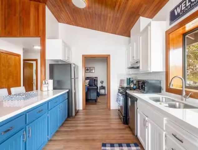 56406 Marina View Way, Bass Lake, CA 93604