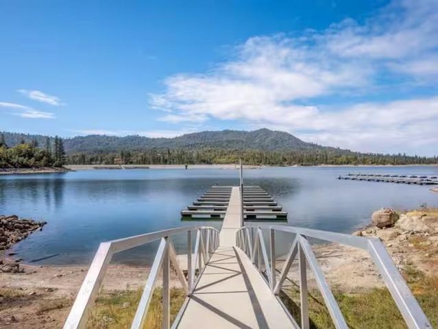 56406 Marina View Way, Bass Lake, CA 93604