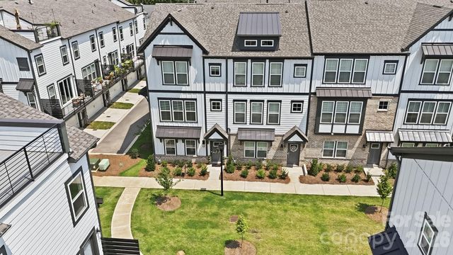 215 Tamala Street, Davidson, NC 28036