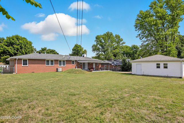 1012 Euclid Boulevard, Carthage, MO 64836