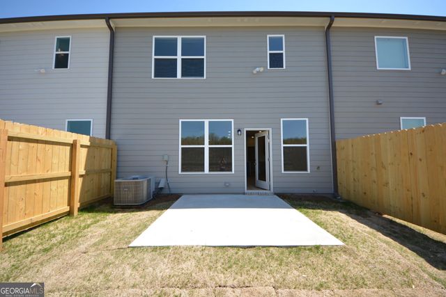 3825 Billabong Trail, Gainesville, GA 30506