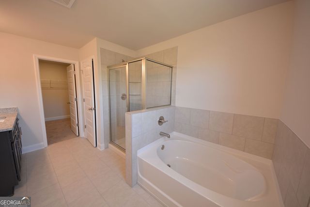 3825 Billabong Trail, Gainesville, GA 30506