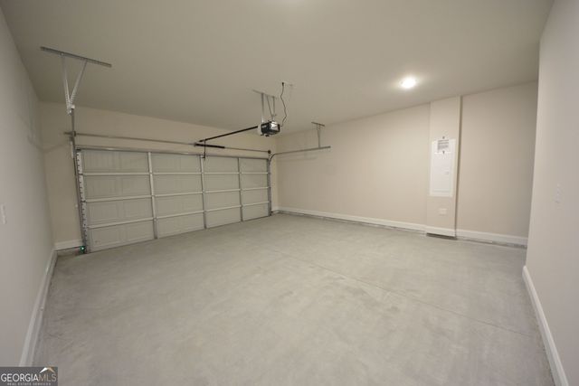 3825 Billabong Trail, Gainesville, GA 30506