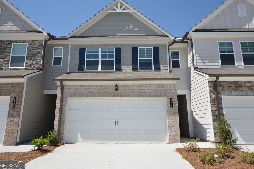 3825 Billabong Trail, Gainesville, GA 30506